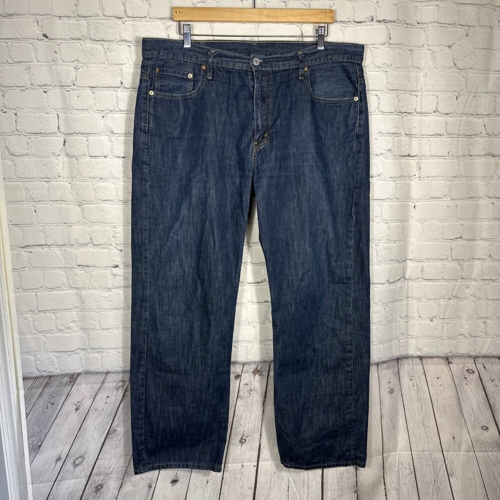 Levis 569 Jeans Mens 38x32 Blue Denim Loose Straight Fit Zip Fly Five Pocket
